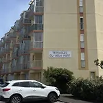 Апартаменты A 50 M De La Avec Parking Prive - Fr-1-529-78